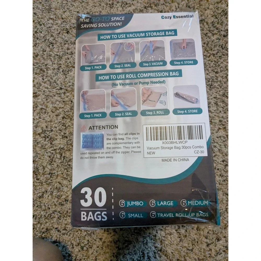Cozy Essentials Vacuum Storage Bag 30 Pack Combo with Hand Pump CZ-30 SpaceSaver